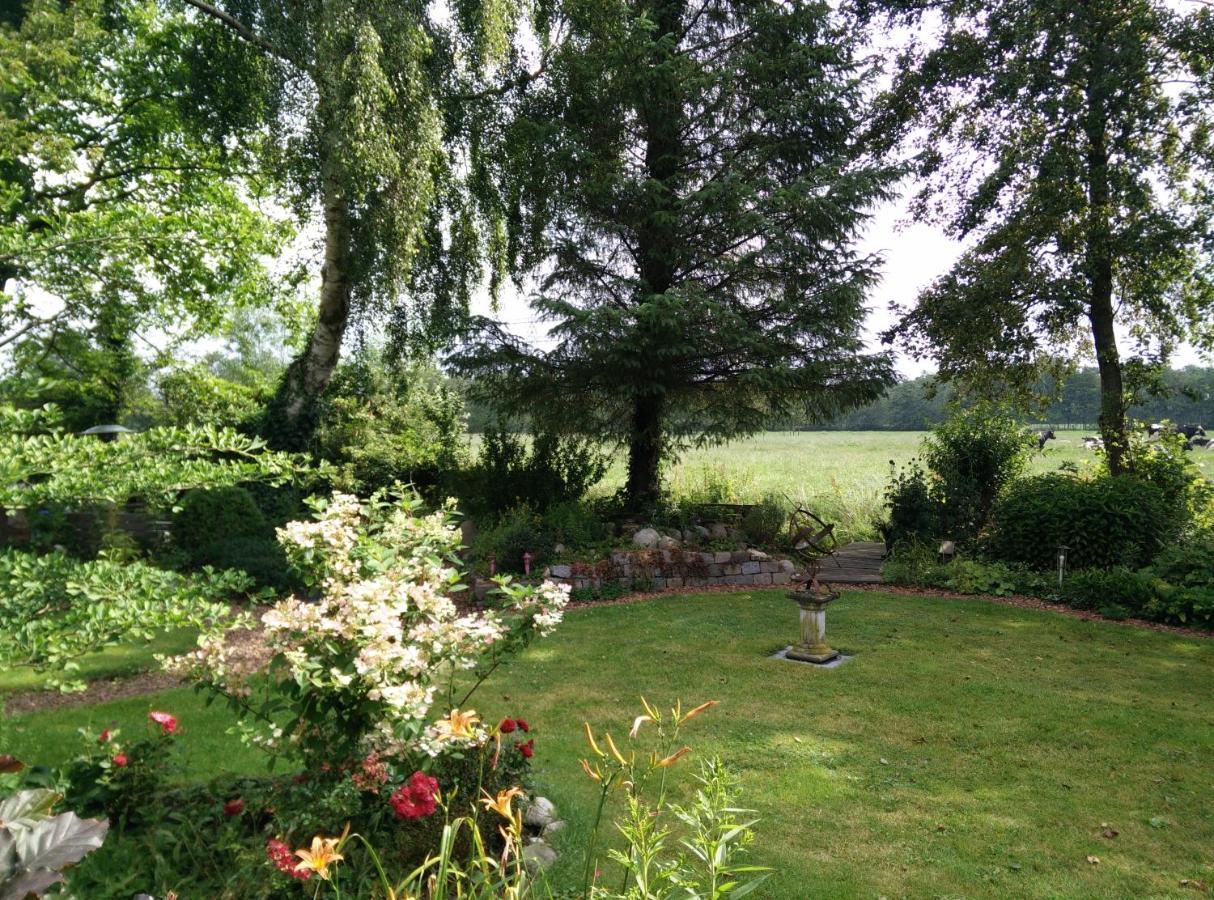 B&B Stateheide Noordbergum Exterior photo